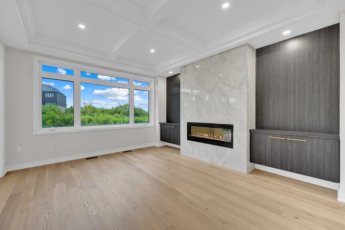 Living room before staging, vacant